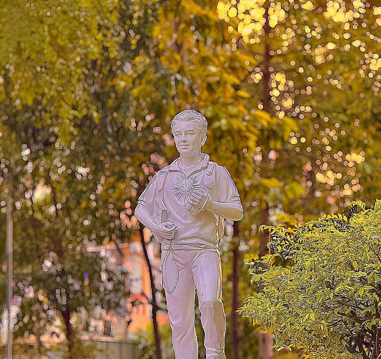 Bức tượng vị thánh của thời đại số