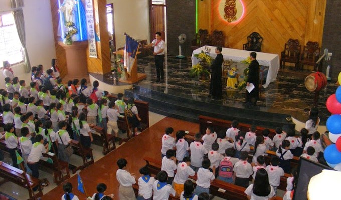 Để càng gắn bó với Giáo hội hơn