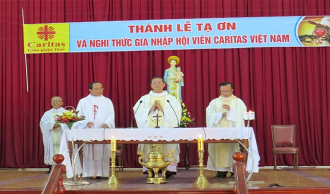 Tổng giáo phận Huế: Ban Bác ái Xã hội gia nhập Caritas Việt Nam