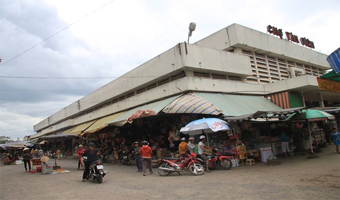 “Dựng lại người”