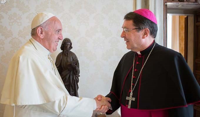 Sứ thần Tòa Thánh Christophe Pierre, người chuẩn bị cuộc gặp của Tổng thống Mỹ với Đức Giáo hoàng