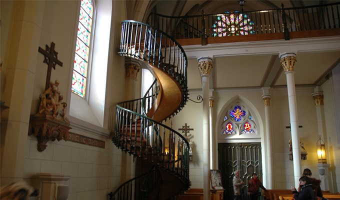 Bí mật về cầu thang thánh Giuse