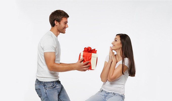 “Xin các chị  đừng chúc em ngày 8.3!”