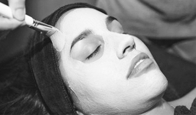 Gặp họa khi “Trùng tu nhan sắc”