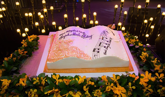 Muôn nẻo “Làm sinh nhật” của giới trẻ