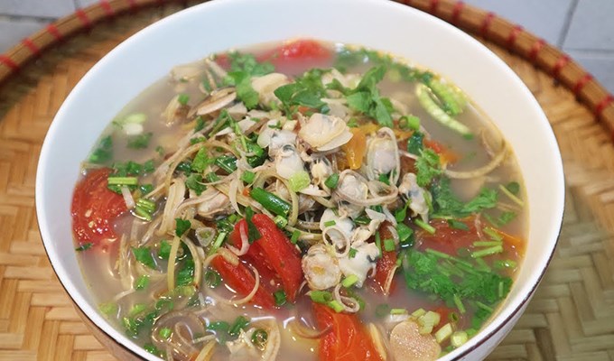 Canh chua hoa chuối