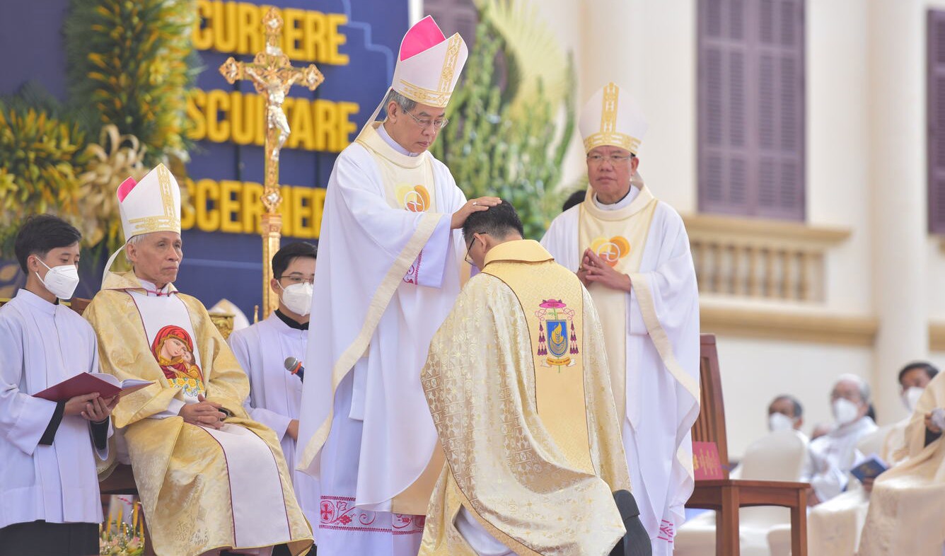 Thánh lễ tấn phong Đức Giám mục phó Giáo phận Bắc Ninh