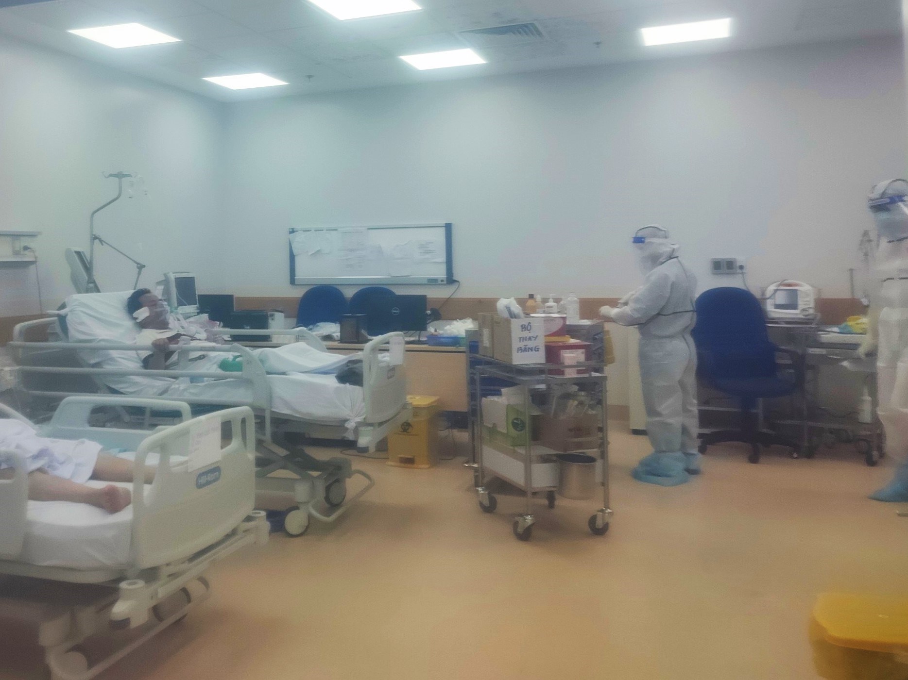 Nhật ký tu sĩ từ Bệnh viện Covid-19: “Một cuộc chiến đấu giữa sinh và tử”