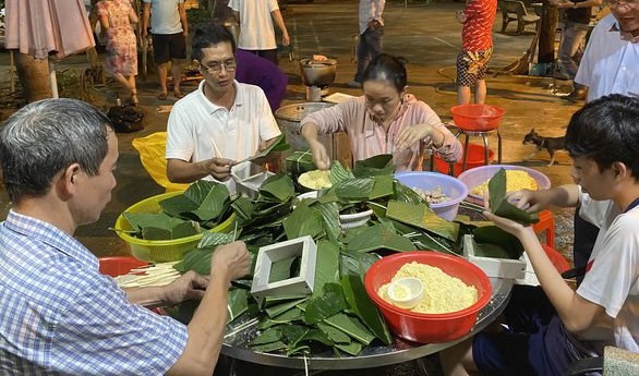 Tết về nơi xóm trọ nghèo