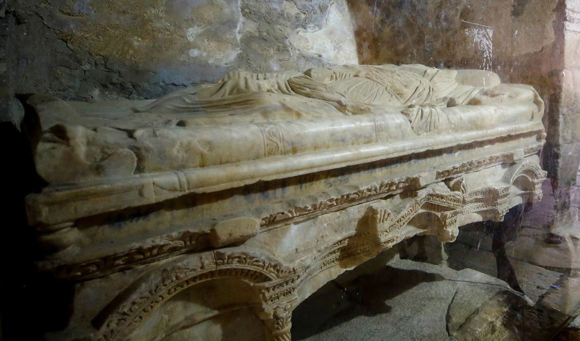 Tìm thấy mộ phần chính xác của thánh Nicôla