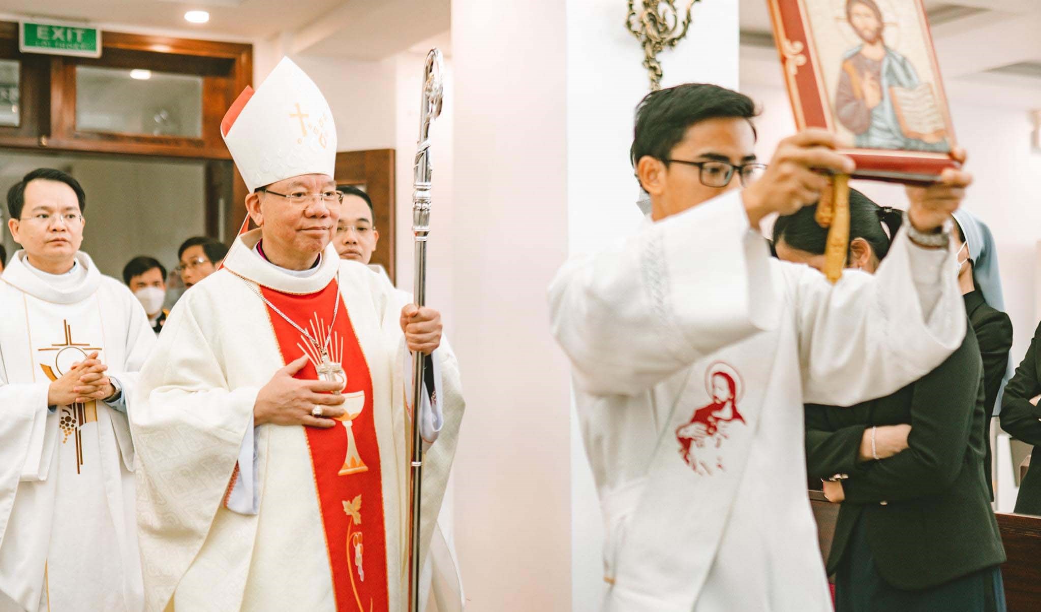 Ðức Tổng Giám mục Giuse Vũ Văn Thiên kết thúc sứ vụ Giám quản Tông tòa Giáo Phận Hải Phòng