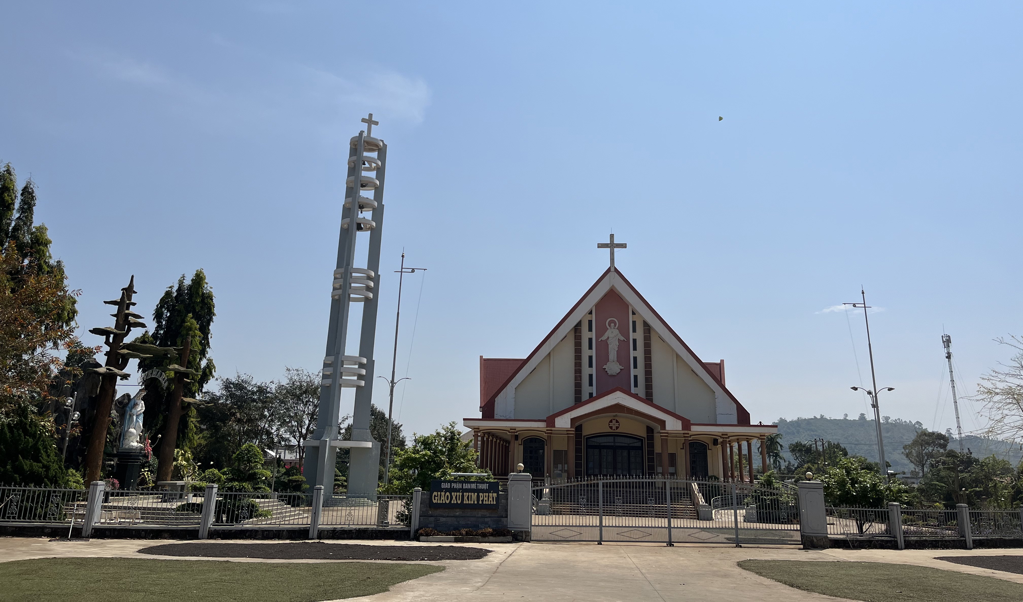 Kim Phát rộng mở và yêu thương