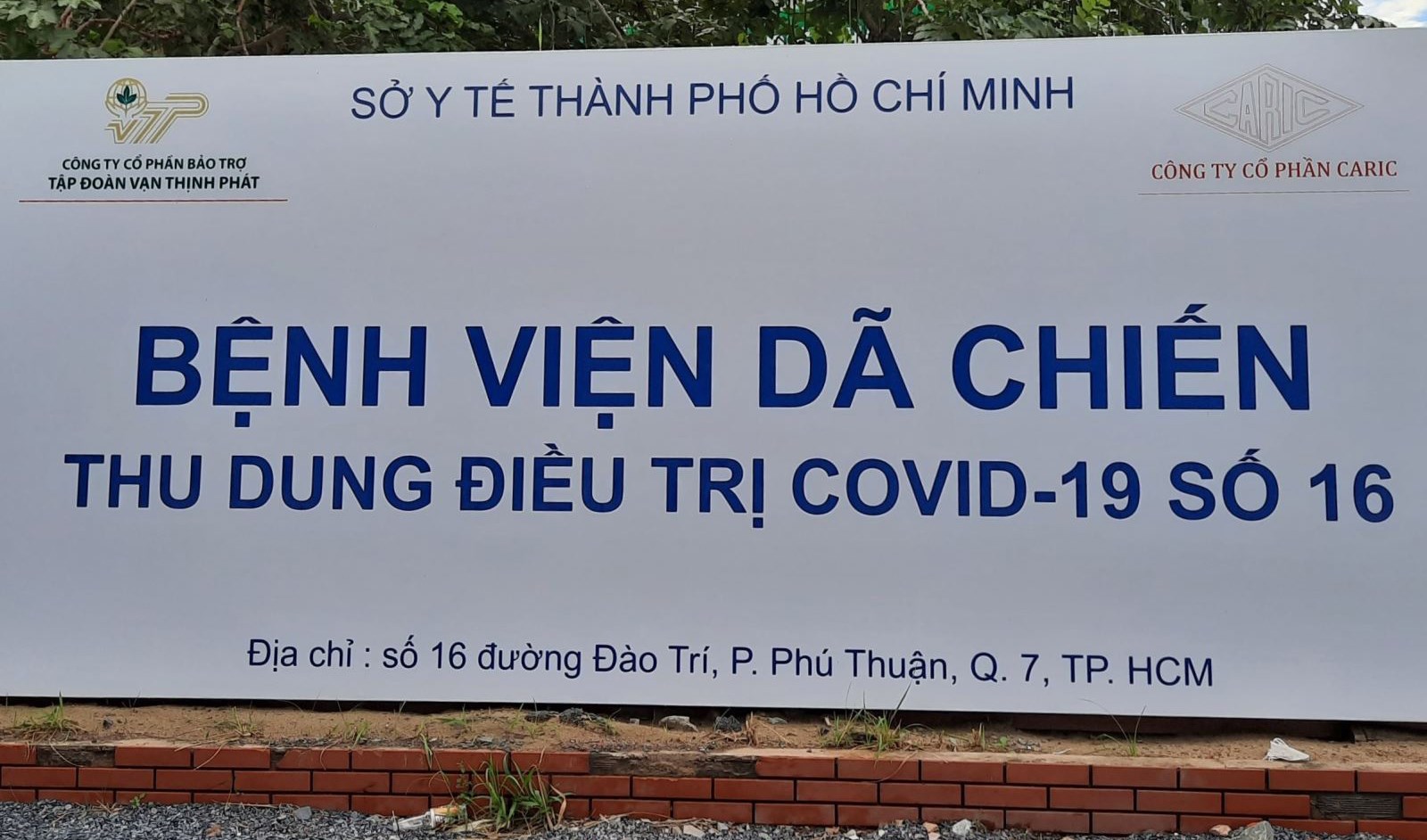 Những ngày đầu khó quên