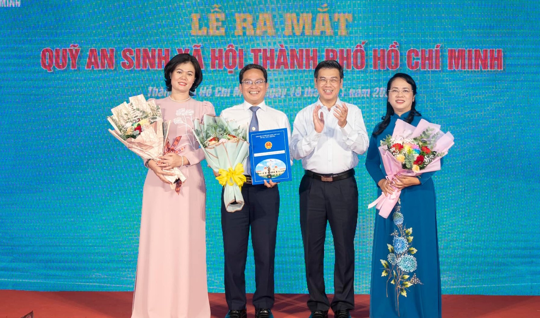 Nhiều hoạt động ý nghĩa trong ngày hội Ðại đoàn kết toàn dân tộc tại TPHCM