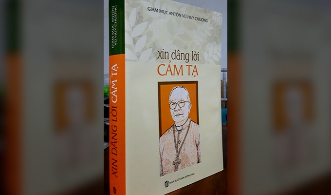Dâng lời cảm tạ qua những trang sách