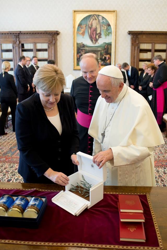 Duc Phanxico và Thủ tướng Đức