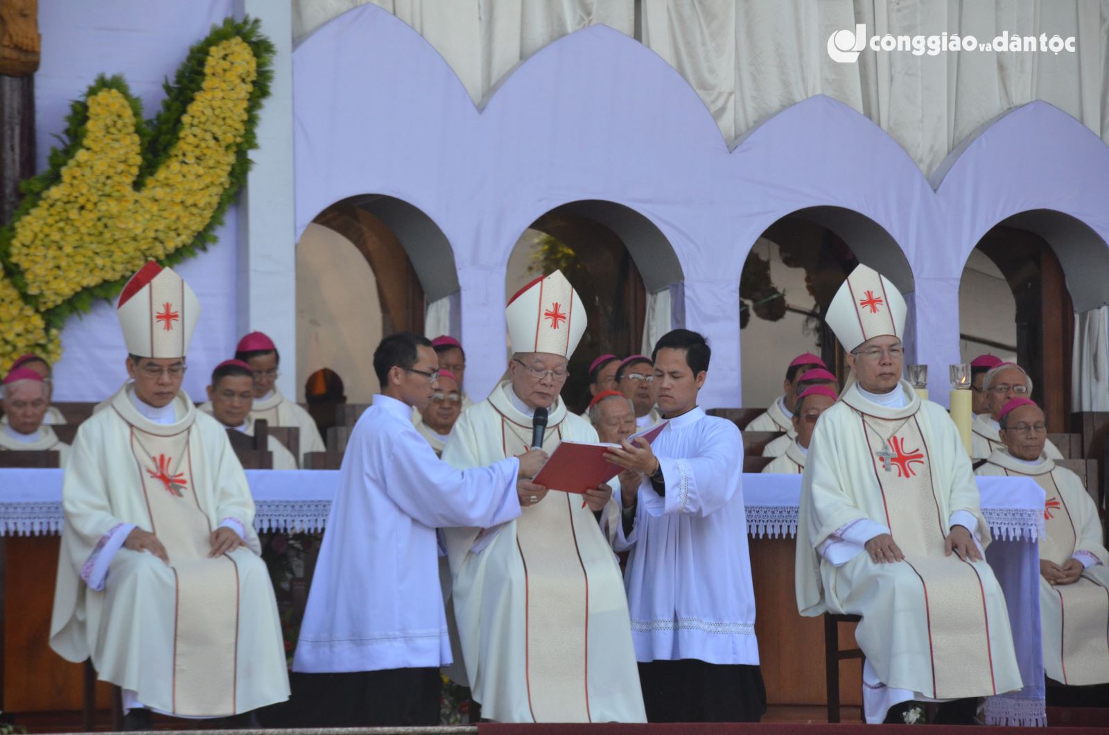 Phong Giám mục Nguyễn Văn Mạnh