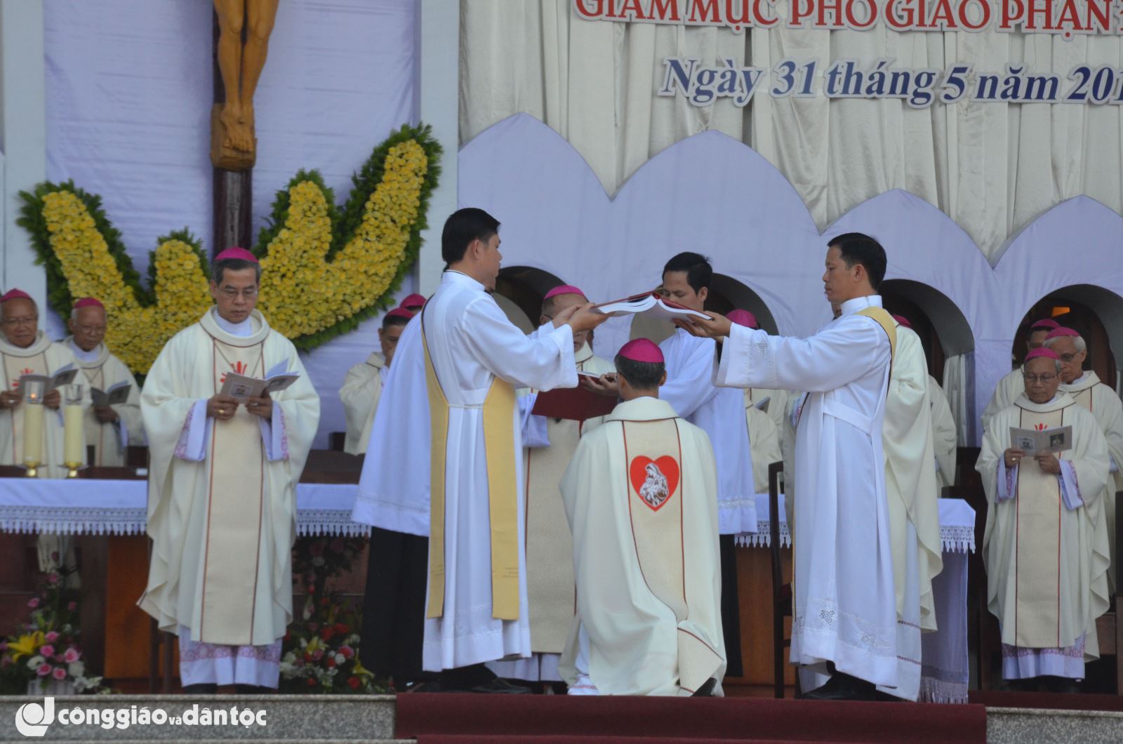 Phong Giám mục Nguyễn Văn Mạnh