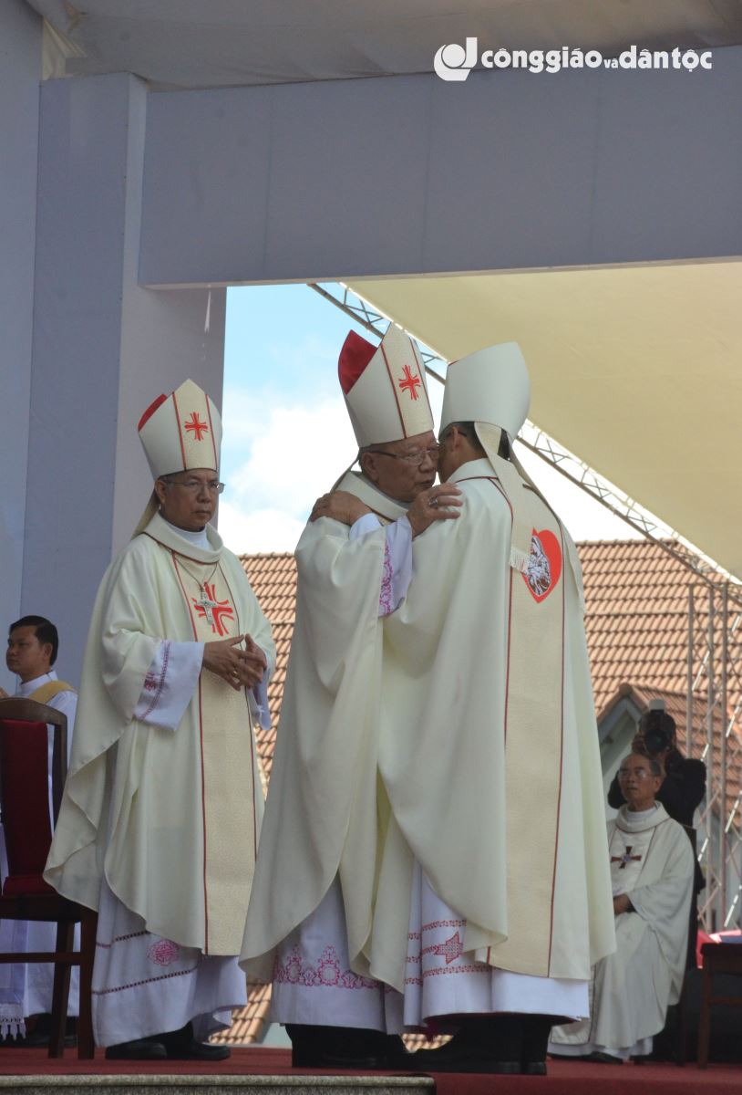 Phong Giám mục Nguyễn Văn Mạnh