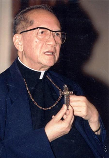 Hong y Nguyen Van Thuan