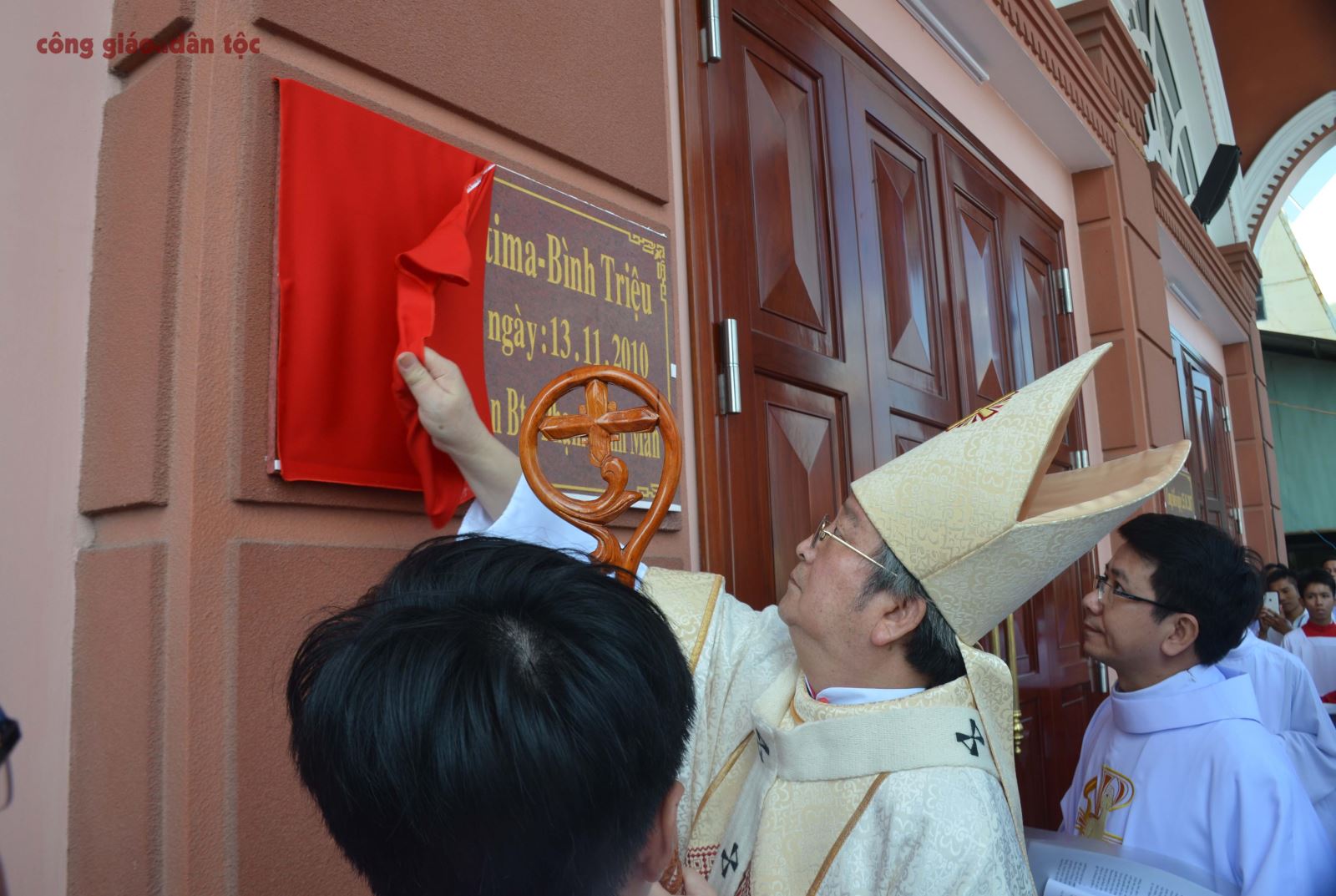 nha tho binh trieu