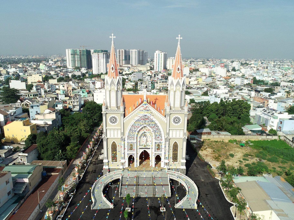 Về việc cấp đất tôn giáo