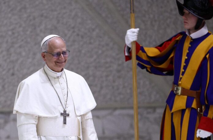 "Phúc cho ai không mất hy vọng"