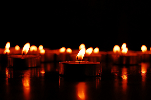 Tháng Cầu Nguyện Cho Các Linh Hồn - Dòng Tên Việt Nam-Dòng Chúa Giêsu