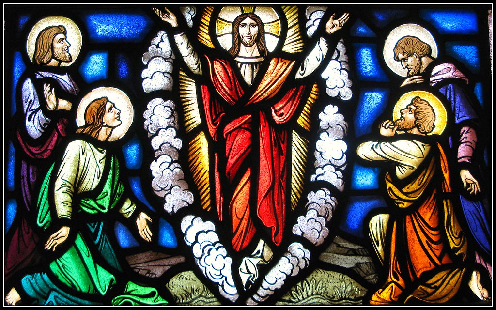 Chúa Giêsu hiện diện với chúng ta bằng cách nào sau khi Ngài về trời