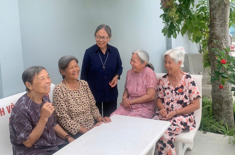 Chốn về bình yên tuổi xế chiều ở đất Tây Đô