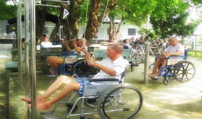 Một ngày ở viện dưỡng lão Bình Mỹ