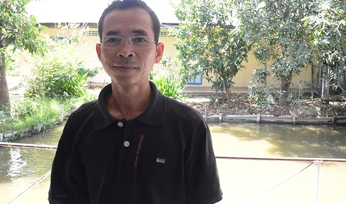 Ông cha nông dân và con cá sặc