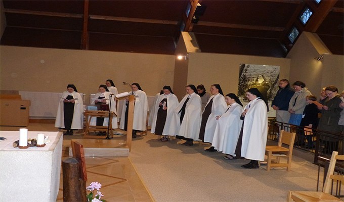 Theo chân Thánh Élisabeth De La Trinité