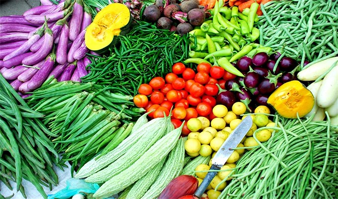 Rau sạch ven đường