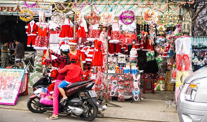 Sắc màu thị trường Noel 2016