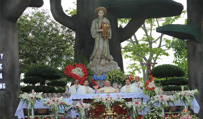 La Vang mùa hành hương 2016