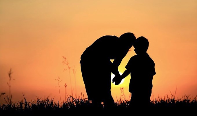 Câu chuyện giáo dục của hai bà mẹ