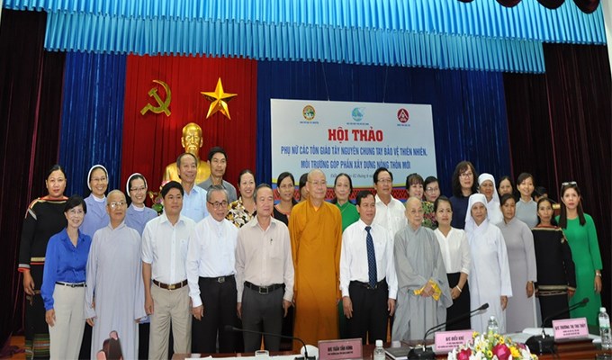 Phụ nữ các tôn giáo chung tay bảo vệ môi trường
