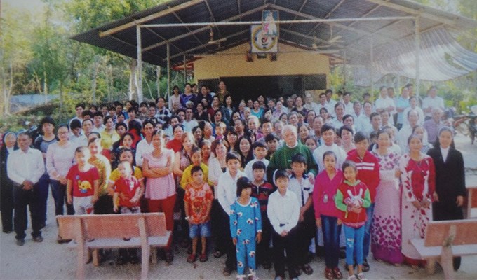 Gieo hạt tin yêu trên nông trường Lô 6