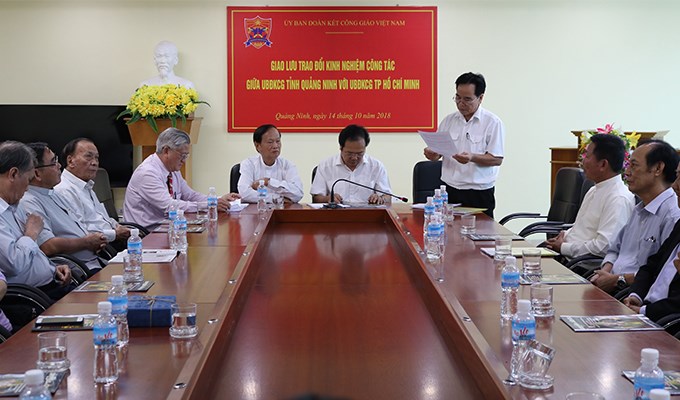 Một buổi giao lưu nhiều cảm xúc