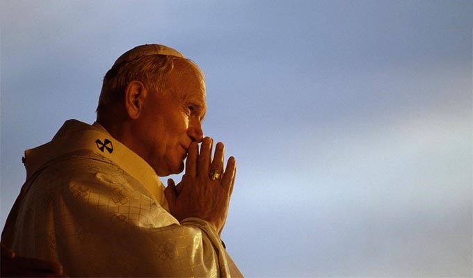 Ba thánh lễ đầu tiên của  Ðức Gioan Phaolô II