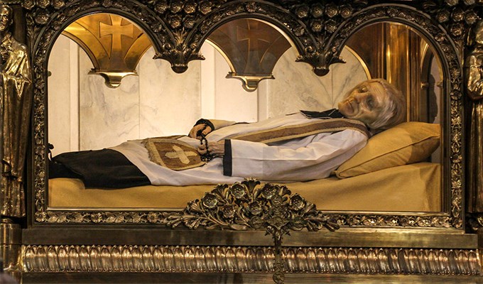 Trái tim của thánh Gioan Vianney thánh du Mỹ