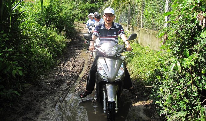 Ông cha và những túi quà