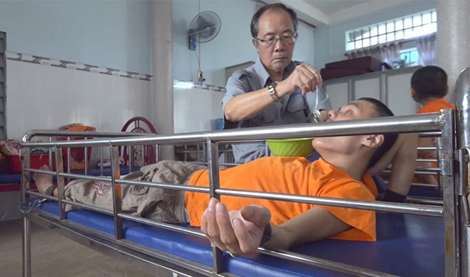Tấm lòng chàng trai trẻ