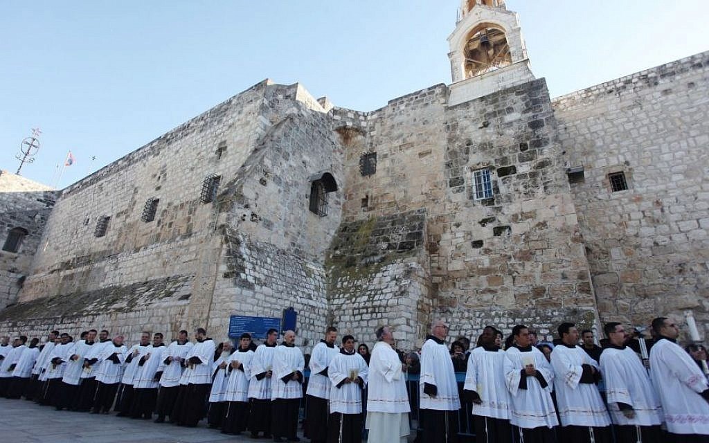 Khách hành hương đến Bethlehem gia tăng
