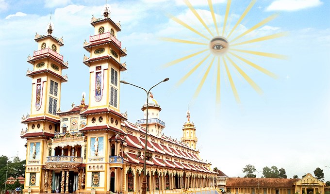 Một tập sách liên tôn Công Giáo  và  Cao Đài