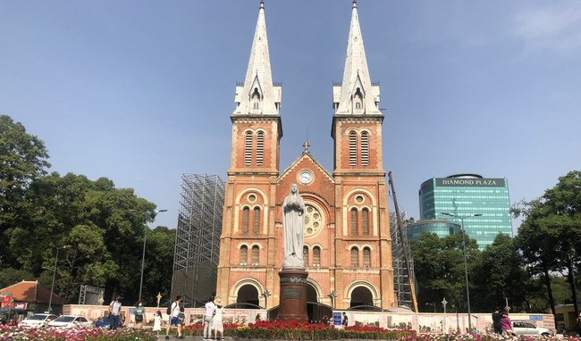 Tổng Giáo phận TPHCM : nơi đầu tiên trong số 27 giáo phận tạm ngừng các sinh hoạt có tham gia của cộng đồng