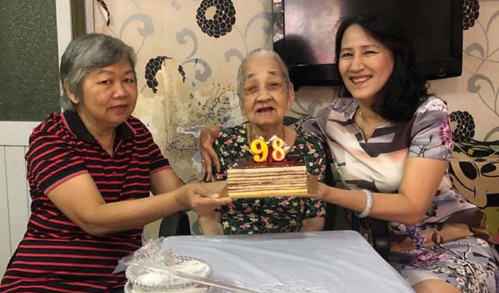 Mừng sinh nhật ông bà, cha mẹ