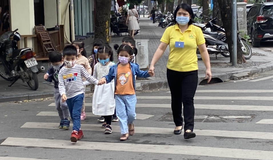 Những vạch sơn dễ thương trên đường