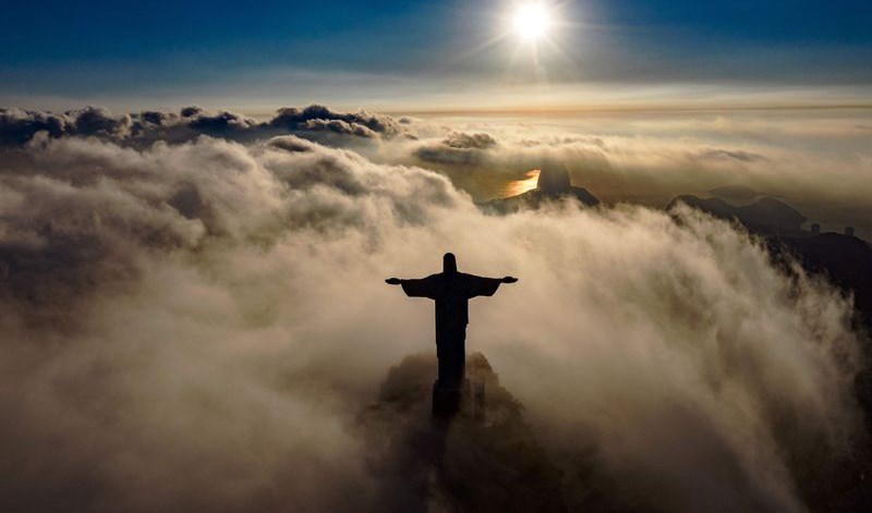 Trùng tu tượng Chúa Kitô ở Rio de Janreiro